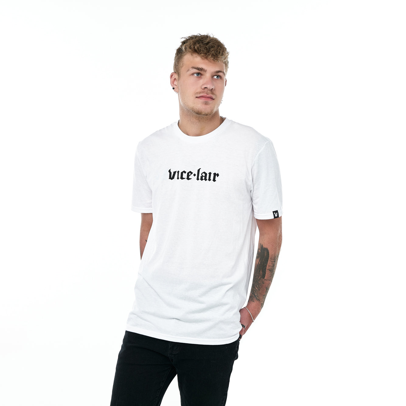 Signature T-shirt