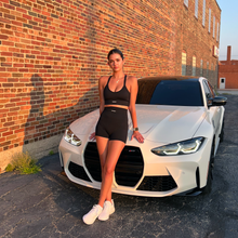 Load image into Gallery viewer, Seamless Vice Lair Yoga Workout Set (Black)