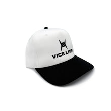 Load image into Gallery viewer, Barbed Wire 5 Panel Mid Profile Hat
